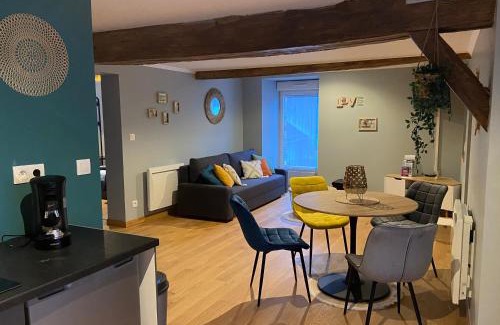 Ay Apartment | Les bulles agéennes