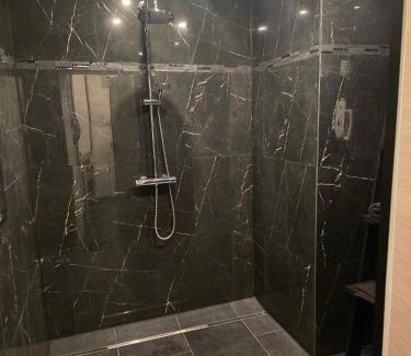 Flemalle House | Les bulles d'or