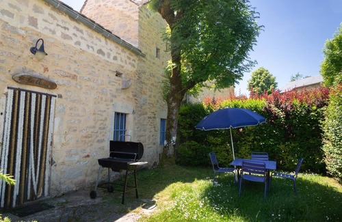 Saint-Georges-de-Levejac House | Les Charmes - Location 2/4 Personnes à Saint Georges de Lévejac