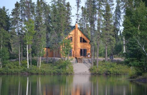 Saint-Ludger-de-Milot Ski Chalet | Les Chalets du Lac Serein (Milot)