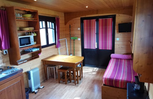 Usson-en-Forez Hotel | Les Chalets du Haut-Forez