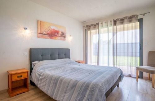 Brignogan-Plage Apartment | Les Chardons Bleus 1 by Interhome