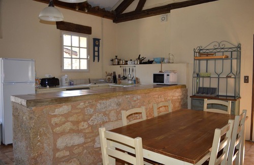 Jayac House | Les crouquets - Le Pêcher