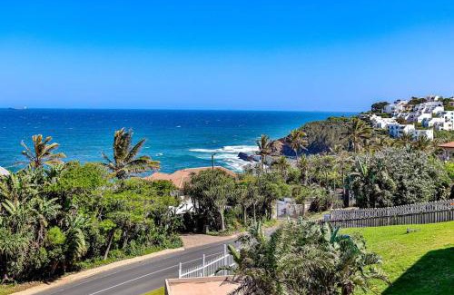 Shaka's Rock Apartment | Les Dauphine 3 - Premier Beach Front Apartment