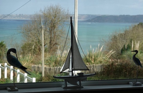 Plestin-les-Greves Apartment | "LES DAUPHINS sea view 135m2 garden terrace 250m beach