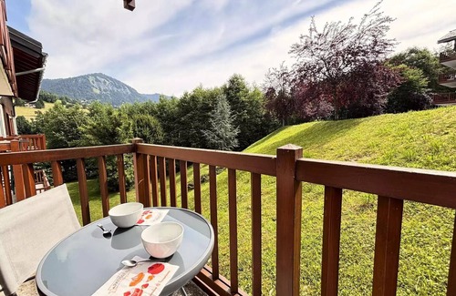 Flumet Apartment | Les Evettes Chalets - Apartment at the foot of the slopes of the diamond space