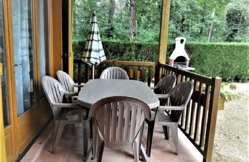 Auriac-du-Perigord Ski Chalet | Les gîtes des hauts de vialot heated indoor pool (Les Pins)