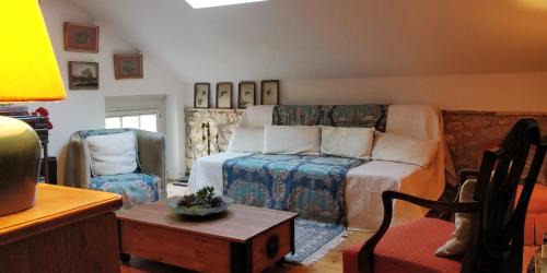 Eymet House | Les Glycines Bed & Breakfast