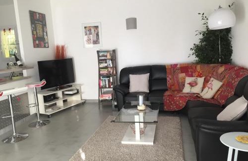 Eyragues House | Les Hauts d'Eyragues gite Rêverie Meublé classé 4 étoiles