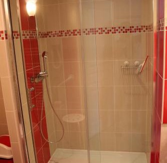 Rives-en-Seine Apartment | Les Hellebores