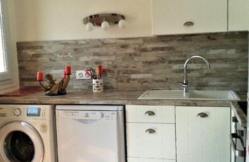 Les Issambres Apartment | Les Issambres : Appt 2P cabine, clim, piscine - FR-1-226-307