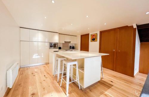 Bourgogne Apartment | Les Maries - Magnifique T2 refait à neuf - hypercentre