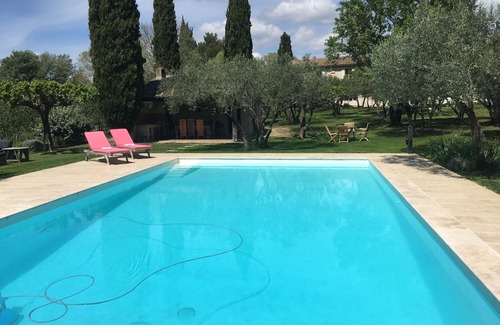 Uzes House | Les Olivettes charming farmhouse in Uzès a few minutes from the center