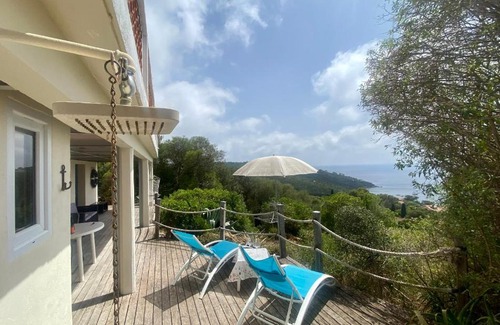 Ile du Levant Apartment | Les Oreades, studio le marin avec vue mer imprenable