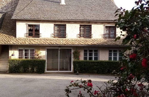 Pradinas Apartment | "Les Pâquerettes" apartment in the countryside, Parc Animalier du Ségala 400 m away.