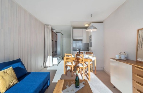 Le Lavachet Apartment | Les Pistes (Lavachet) by Interhome