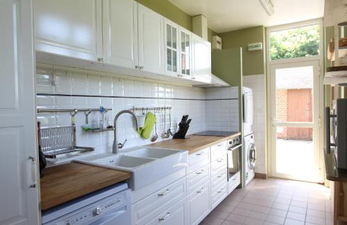 Marly-Gomont House | Les Pommes d'Or