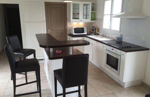 Les Portes-en-Re Villa | Les Portes en ré, Nice villa with garden in the center of the village.