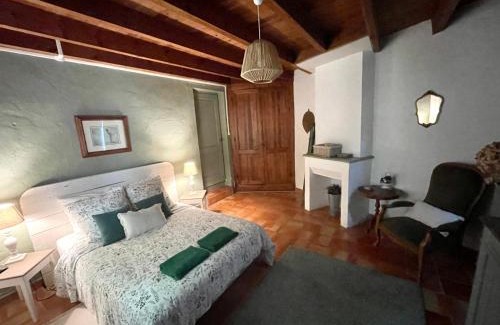 Eynesse House | Les Régniers - 2 gîtes pour partir ensemble