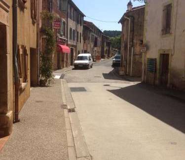 Arques House | Les Reves