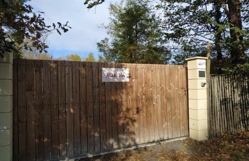 Leognan House | Les roulottes Vesta