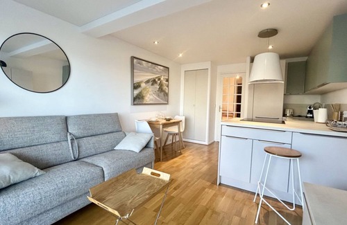 Le Crotoy Apartment | Les Tamaris, Appartement en RDC Pour 3 Personnes Avec vue sur la Baie