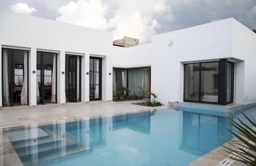 La Marsa Villa | Les Verrières De Gammarth: Villa moderne +Piscine