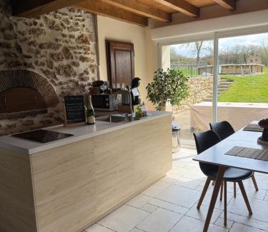 Cierges Bed & Breakfast | Les volets bleus