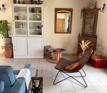 Cierges Bed & Breakfast | Les volets bleus