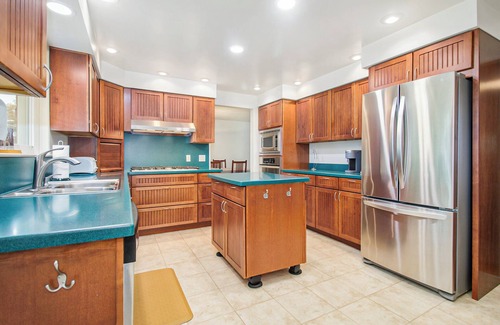 Harters Heights House | Less than 1 block to Notre Dame! Sleeps 14