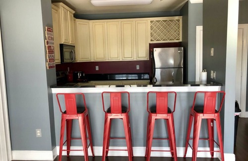 Tuscaloosa Condo | Less Than 1 mile to Bryant Denny, Coleman Coliseum, & Sewell-Thomas