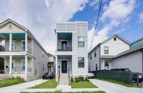 Tulane - Gravier House | Less Than 2 Mi to Jackson Square New Orleans Home with Yard