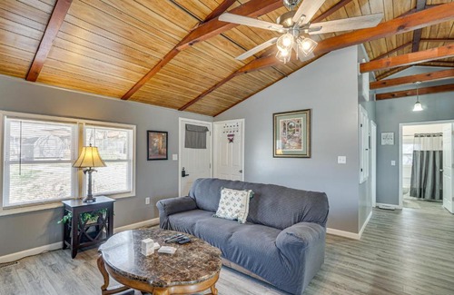 Warsaw House | Less Than half Mi to Marina Missouri Lake Getaway