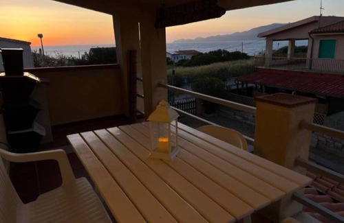 Tresnuraghes Apartment | LEVANTE HOUSE A STONE'S THROW FROM THE SEA