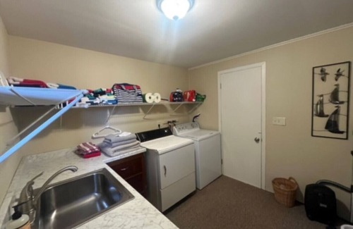 Skaneateles Cottage | Level Lake Front/Sunset Side