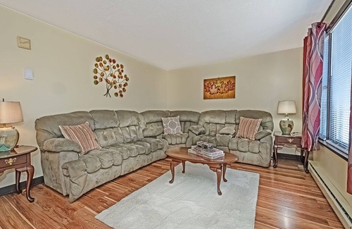 Champion House | Level Laurel highlands house on 5 acres!