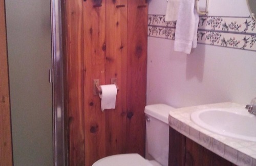 Dillon Cabin | Lewis and Clark Room, Rustic cozy room for 3-4 in historic Grant MT with WiFi