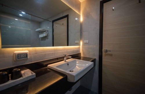 Pratumnak Hill Hotel | Lewit Hotel Pattaya, a member of Radisson Individuals