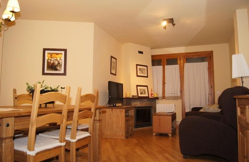 Linsoles Apartment | LH Selva de Conques