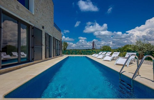 Nova Vas Villa | Libra