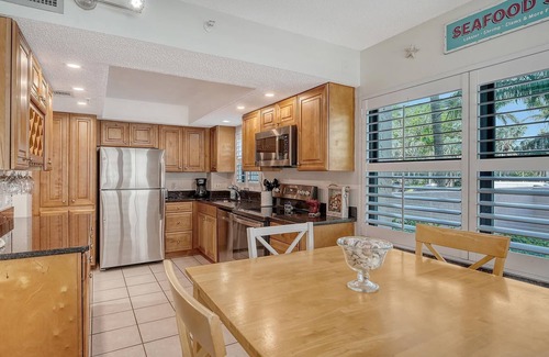 Sarasota Condo | Lido by the Beach