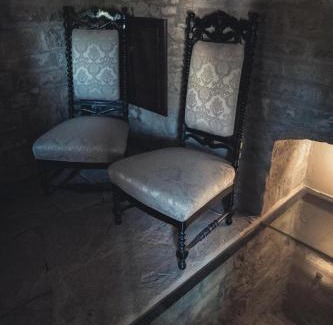 Montelovesco Hotel | Life Hotels Abbazia San Faustino Resort