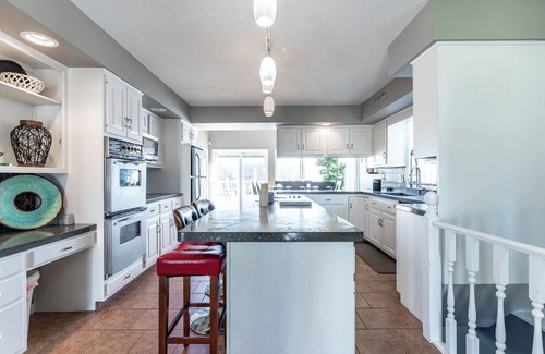 Lake James House | Life Lake Vacations on James!