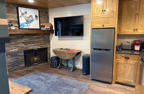 Red River Condo | Lifts West 115 with High Speed Wifi
