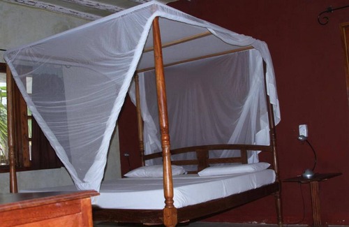 Manyimbo House | Lighthomez Villa Resort