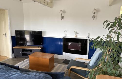 Truro House | Lighthouse Cottage