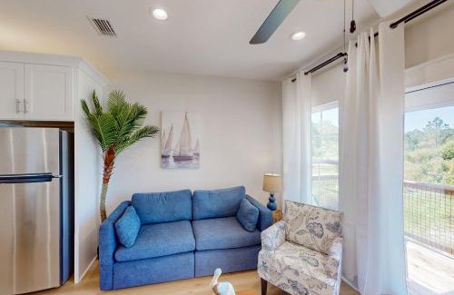 Carrabelle House | Lighthouse Cove