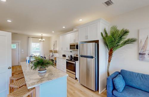 Carrabelle House | Lighthouse Cove