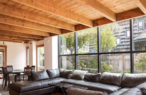 Westside Santa Cruz House | Lighthouse Executive Retreat