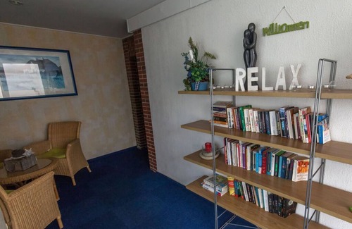 Borkum House | Lighthouse Modern Retreat